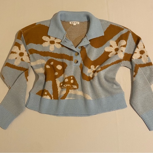 Derek Heart Sz L Blue and Brown Floral Mushroom Cropped Sweater - Picture 1 of 7